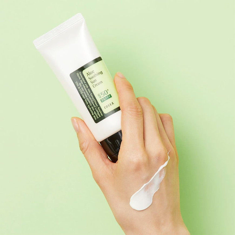 عکس 2: ضد آفتاب SPF50 آلوئه ورا کوزارکس
