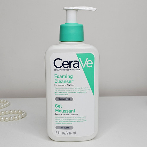 فوم شوینده پوست نرمال تا چرب سراوی Cerave Foaming Cleanser For Normal To Oily Skin 236ml