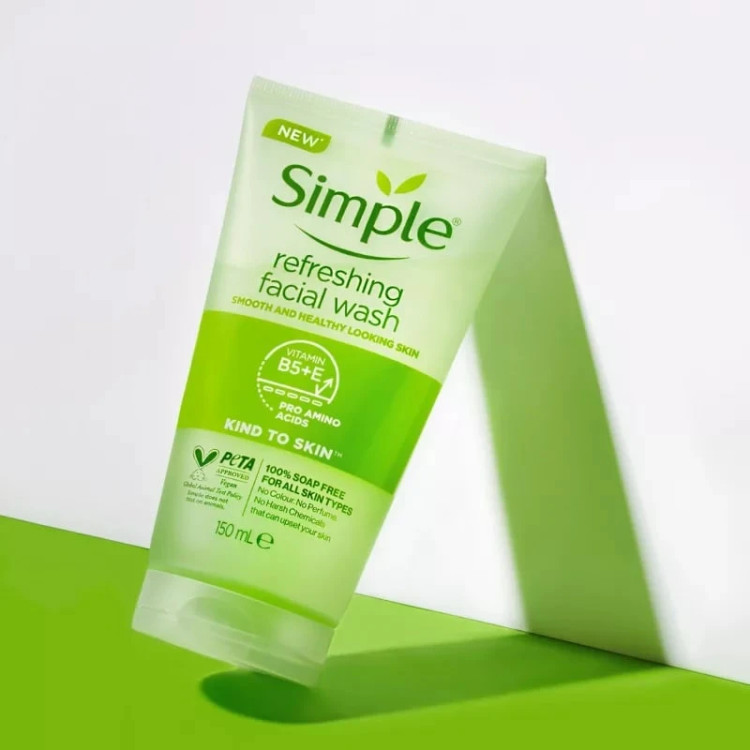 ژل شستشوی صورت سیمپل مدل refreshing | حجم 150ml